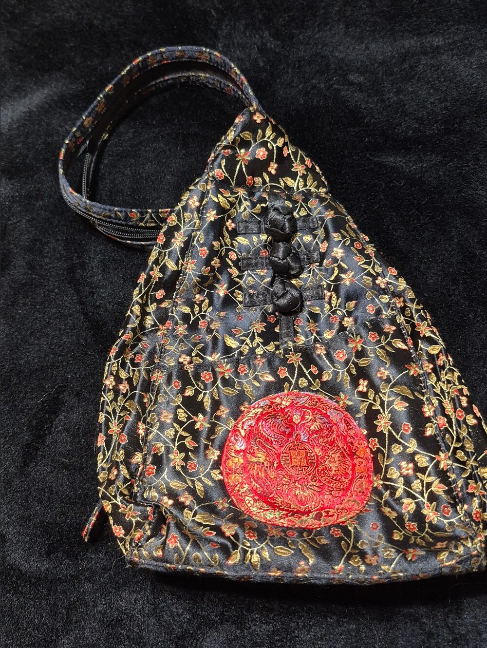 Embroidered Floral Satin Wristlet Bag in Black and Red